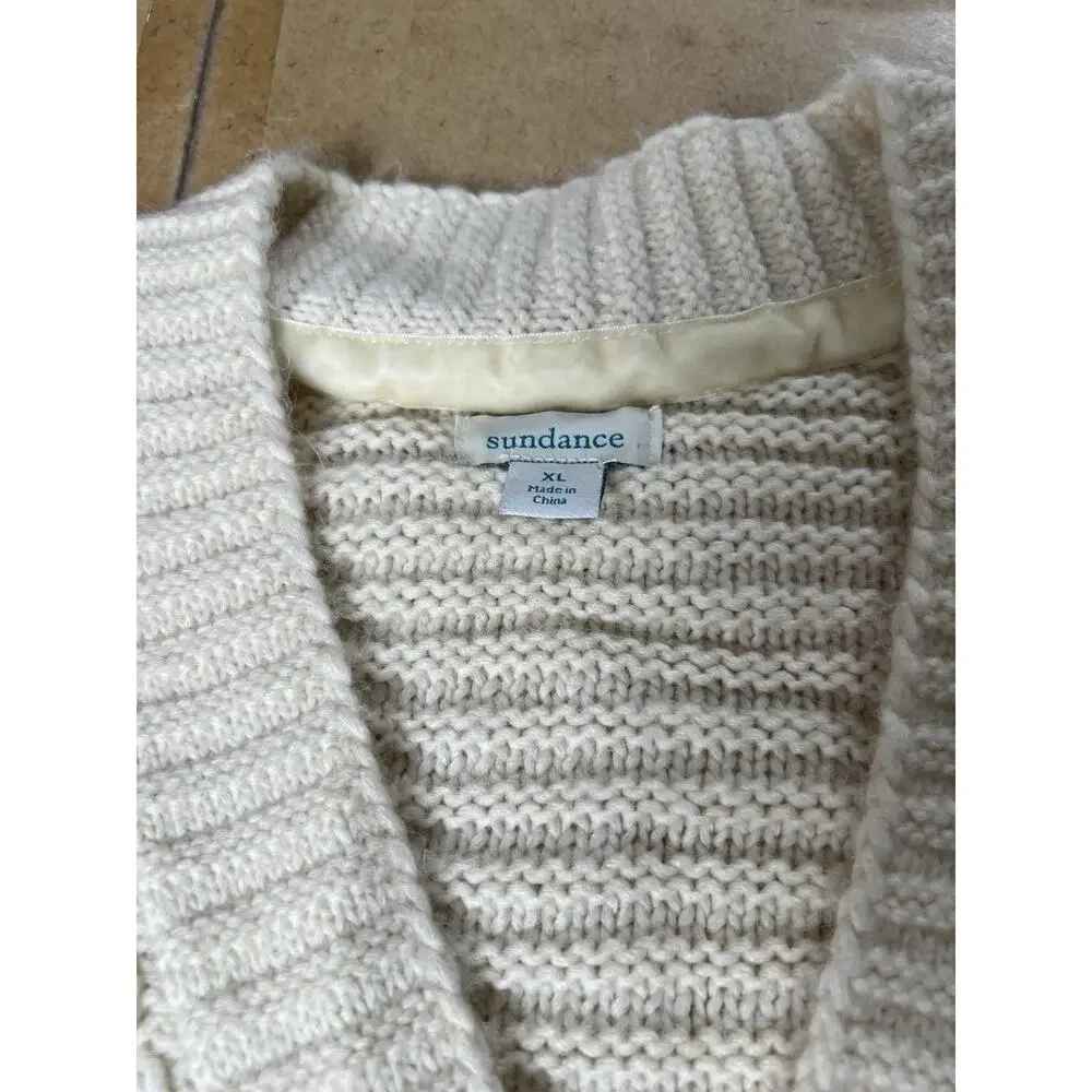 Sundance cushion womens